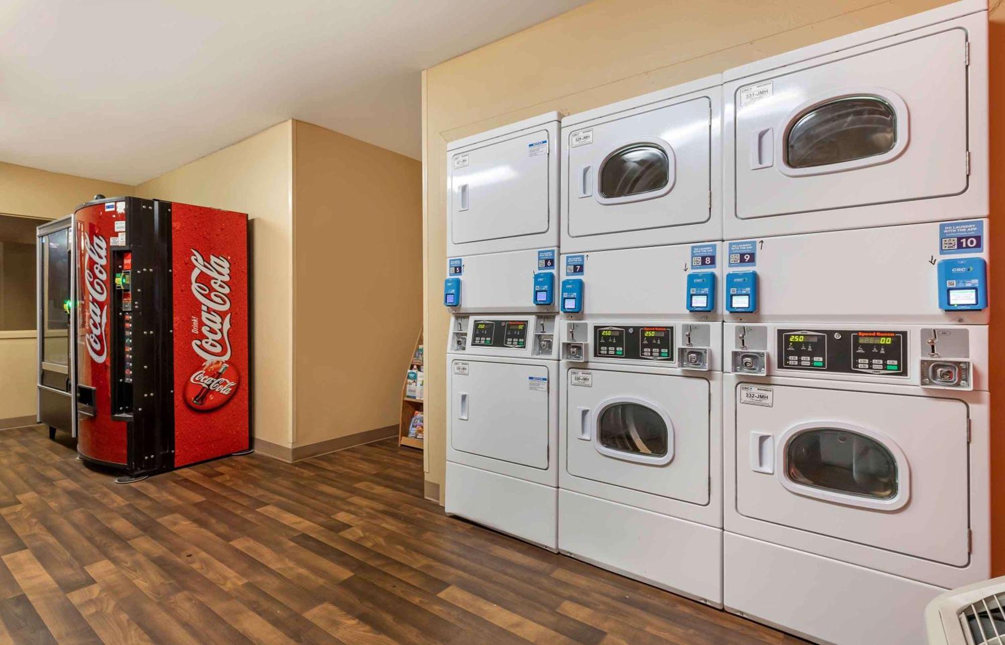 Extended Stay America Select Suites - Fayetteville - ספרינגדייל מראה חיצוני תמונה